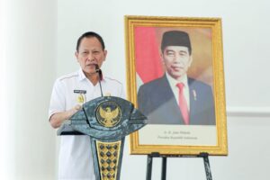 Hadiri Deklarasi Damai Pemilihan Kepala Kampung Serentak Tahun 2023 hari ini, Pj Bupati Tulang Bawang tegaskan kepada seluruh kontestan Pilkakam untuk berkompetisi dengan sebaik-baiknya dan tidak melanggar aturan Hukum yang berlaku