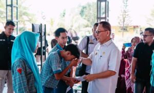 Kunker PJ.Bupati Tuba Bertema Bupati Mengajar di SMAN 1 Banjar Agung Mendapat Apresiasi dari Masyarakat