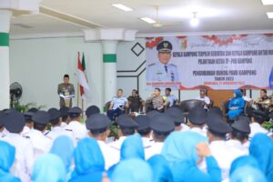 PJ.Bupati Tulang Bawang  Drs.Qodratul Ikhwan Menghadiri Pelantikan Kepala Kampung di Islamic Center