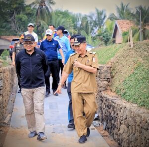 PJ.Bupati Tulang Bawang Drs Qodratul Ikhwan.MM Mengajak Semua Elemen  Mempercantik Destinasi Wisata Cakat Nyenyek